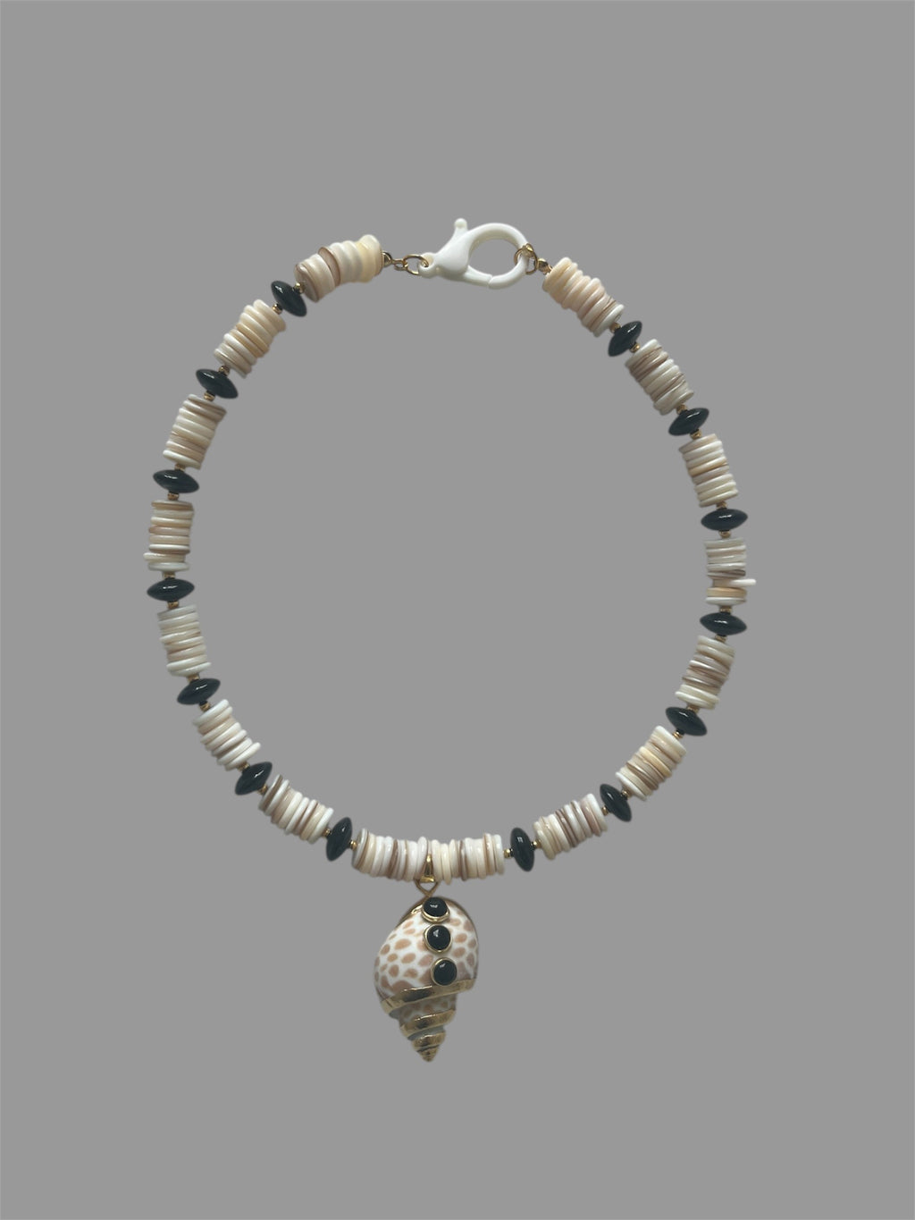 Onyx Conch Seashell Necklace