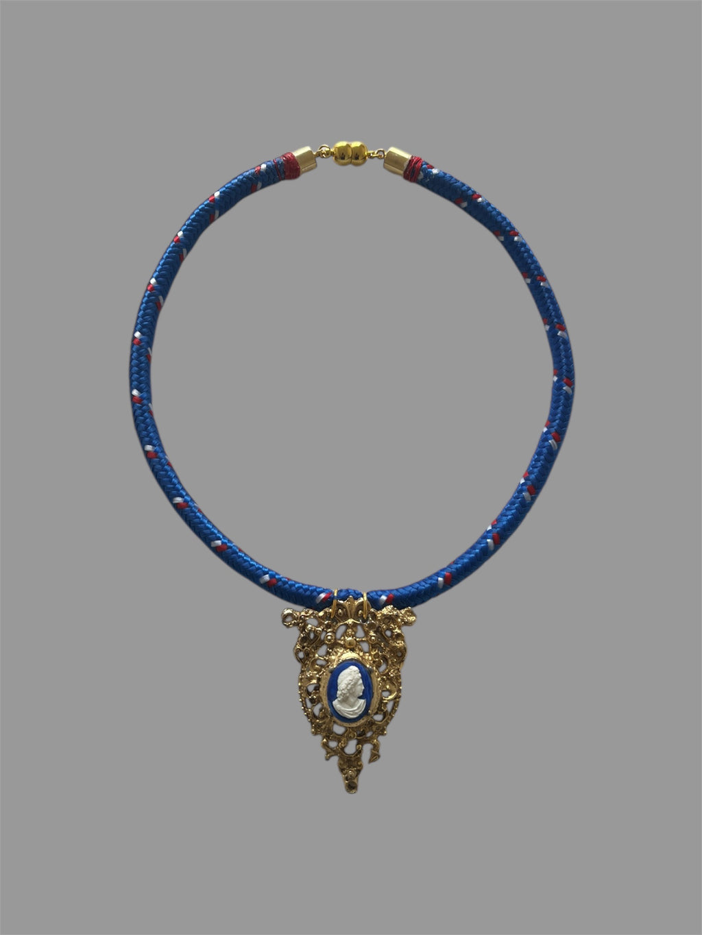 Paracord Cameo Necklace