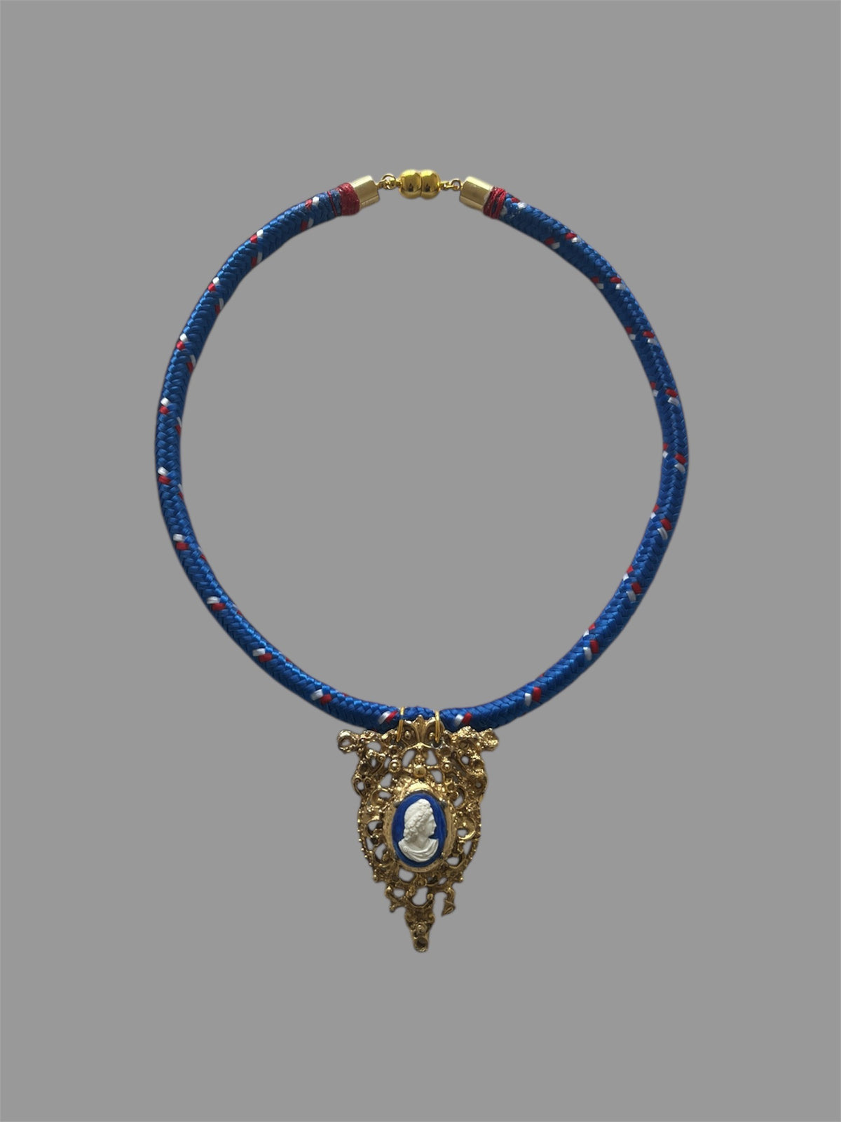 Paracord Cameo Necklace